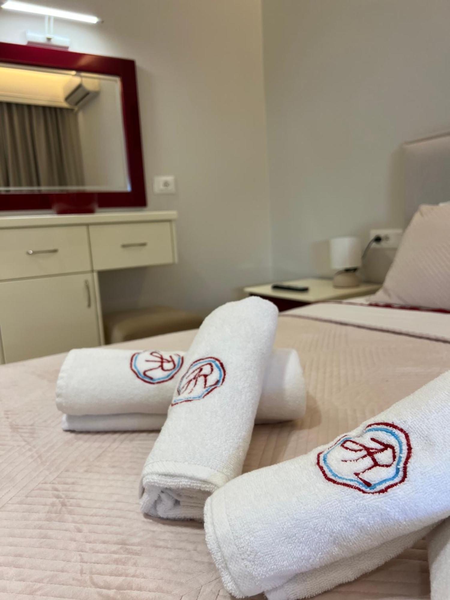 Roboci Apartman *